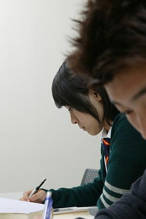 静岡・富士宮駅南の文理学院｜小中高生対象の学習塾とその特徴と利点